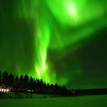 Ruska 2, Yllaes, Aekaeslompolo, Lapland - Log With And Fell Scenery Chalet *